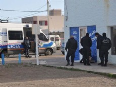 Cajero del Banco del Chubut, Playa Uni�n.
