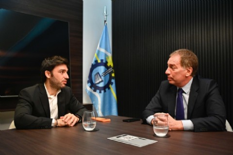Nacho Torres se reunió con Santilli para reclamar el pago de ANSES con la caja previsional provincial