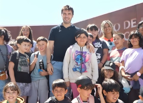 VIDEO | Estudiantes de toda la provincia recorrieron la Casa de Gobierno junto a Nacho Torres