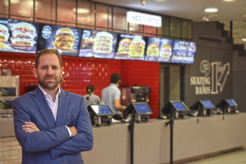 Mostaza se prepara para desembarcar nuevamente en Trelew