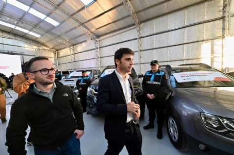 "Nacho" Torres remata bienes de la corrupción: el dinero será destinado a obras pluviales en Comodoro Rivadavia