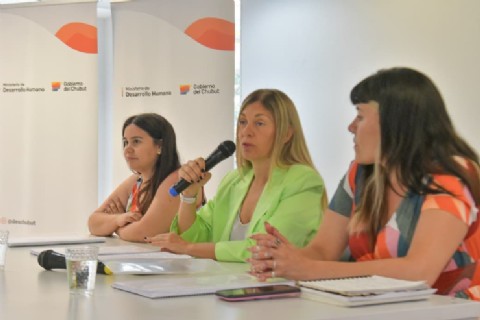 Chubut presentó herramienta estratégica que garantiza protección y cuidado de niños, adolescentes y personas mayores