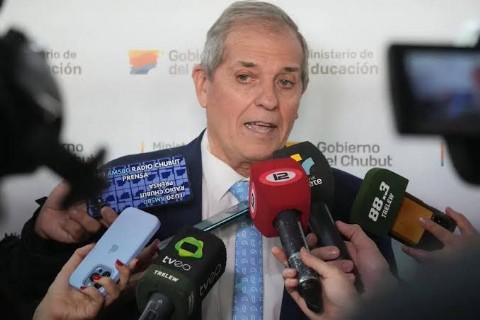 El Gobierno provincial retoma las paritarias con el sector docente