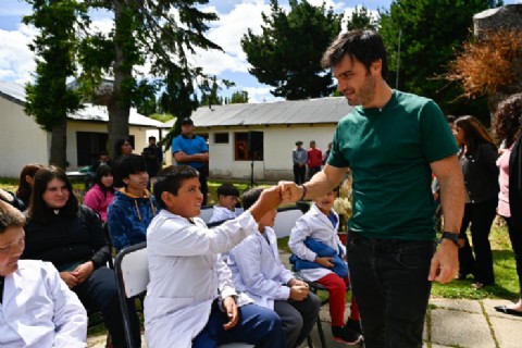 Torres inauguró el ciclo lectivo 2026 de Período Especial y ratificó el objetivo de equipar y conectar escuelas rurales
