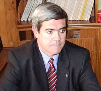 Toma de edificio policial: Miquelarena no comparte la decisión del juez