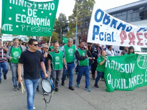 Preparativos para recordar los tres años del comienzo de los conflictos