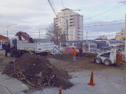 La Provincia inició la obra para instalar el resonador del Hospital Regional de Comodoro Rivadavia