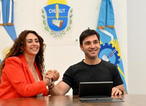 Loyola celebró el inicio de la prospección de merluza: “Marca un antes y un después para Camarones”