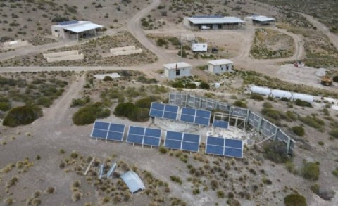 El Gobierno inauguró 12 equipos solares fotovoltaicos en Punta Tombo