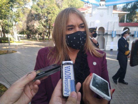 Leila Lloyd Jones presentó un proyecto de Ley y apuntó contra el Ejecutivo: "No hay comunicación"