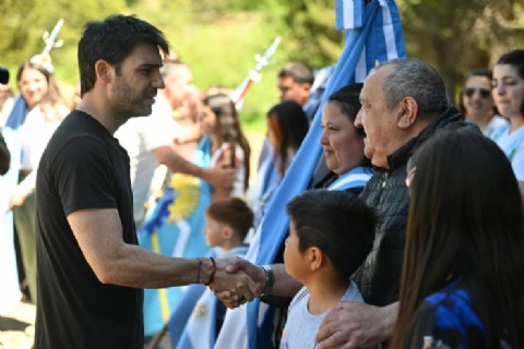 VIDEO | Nacho Torres encabezó el 130° aniversario de Corcovado y aseguró acuerdos para la construcción de más obras