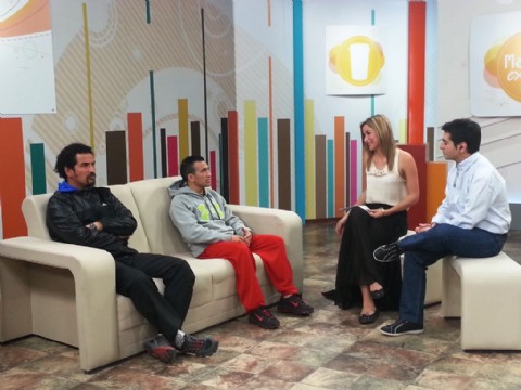 Omar Narváez tras retener su título mundial, en la TV Pública de Chubut