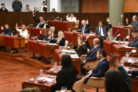 Torres destacó el amplio respaldo legislativo a la ley que prohíbe los celulares en las cárceles