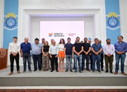 Intendentes se suman a la querella en la investigación por presuntas coimas para impedir el inicio de clases