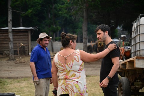 Incendios en la Cordillera: Torres recorrió las zonas afectadas y pidió “un último esfuerzo” para contener el fuego