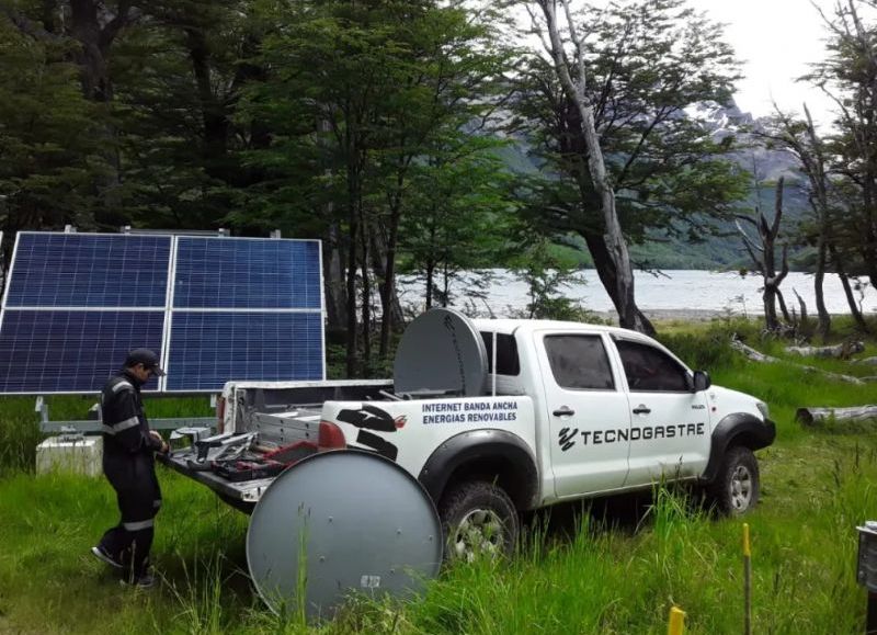 VIDEO | La Provincia amplía la conectividad en Áreas Naturales Protegidas con la instalación de antenas Starlink