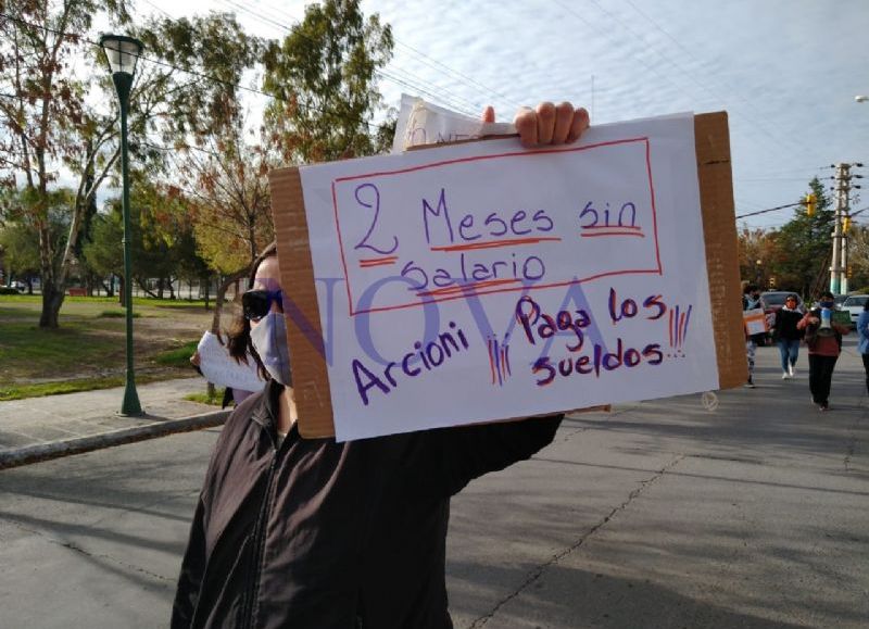 Todos contra Arcioni: caravana y marcha histórica de los trabajadores provinciales en Trelew