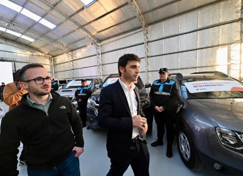 "Nacho" Torres remata bienes de la corrupción: el dinero será destinado a obras pluviales en Comodoro Rivadavia