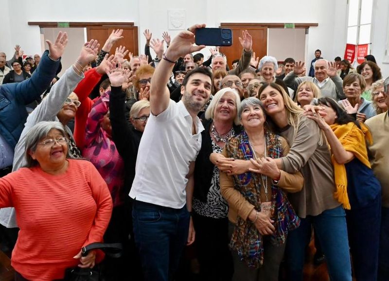 Torres anticipó “buenas noticias” por la deuda de Anses y anunció obras para centros de jubilados