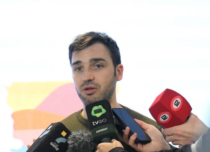 Nacho Torres anunció un plan de obras por más de 2.700 millones de pesos en Rawson