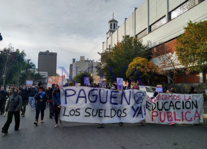 Docentes suspenden actividades virtuales el 21 y 22 de mayo