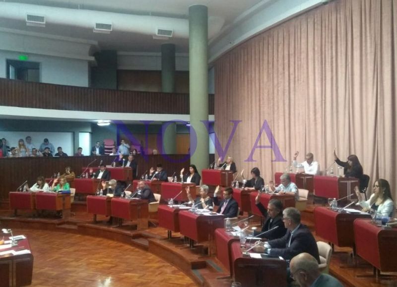 Sesión extraordinaria: sin el acompañamiento de la oposición, se aprobó el Presupuesto 2020