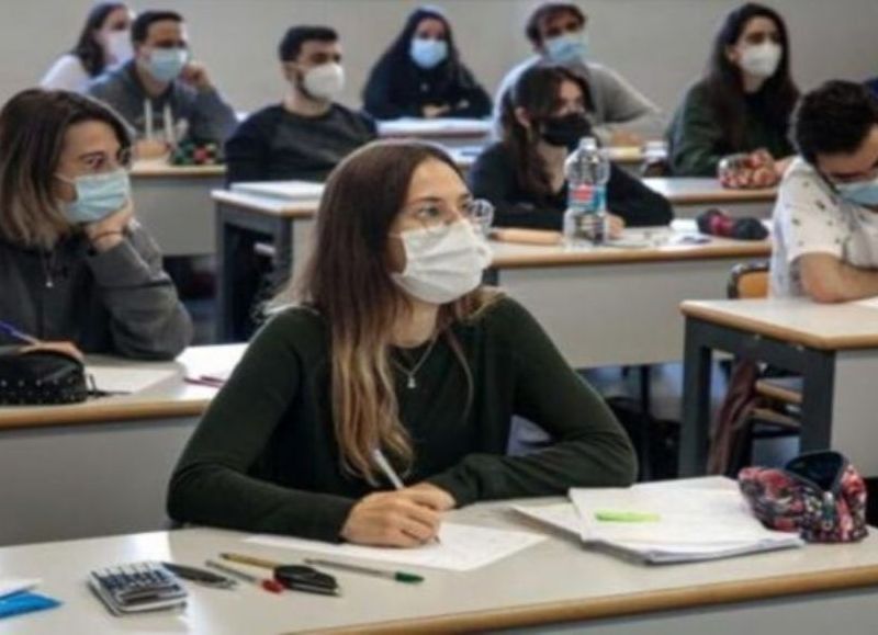 Universidades pedirán esquema completo de vacunación a estudiantes