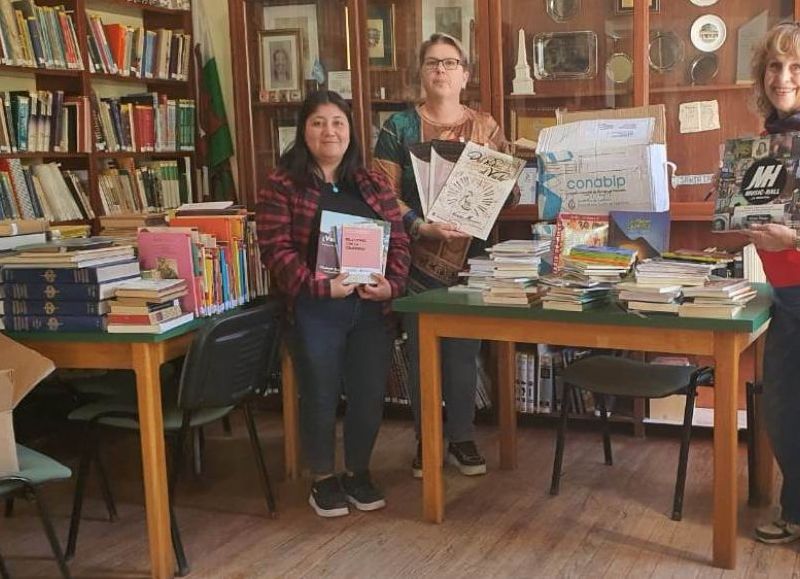 Bibliotecas populares de la provincia reciben nuevos libros