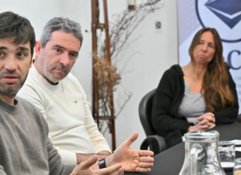 La Cámara de Comercio de Comodoro respaldó a Torres en su pedido de eliminar retenciones a la industria petrolera